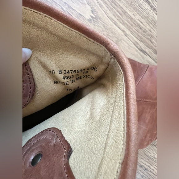 FRYE BROWN LEATHER 2.5” HEEL SHORT BOOTIES size 10B - Picture 4 of 4